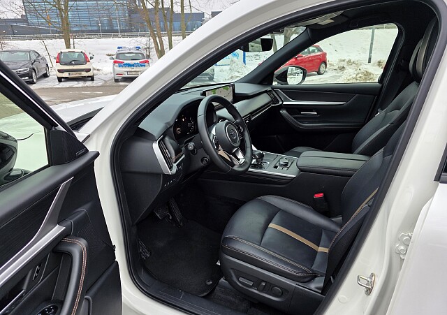 Mazda CX-60 - Kolor Rhodium White, zdjęcie 4