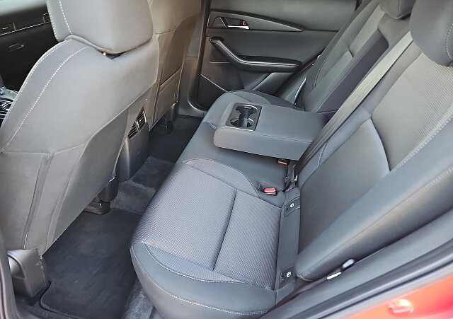 Mazda CX-30 - Kolor Soul Red Crystal, zdjęcie 9