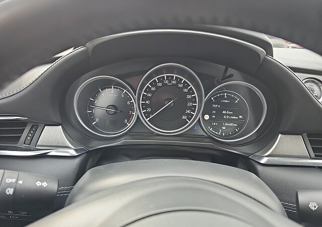 Mazda 6 - Kolor Snowflake White Pearl, zdjęcie 10