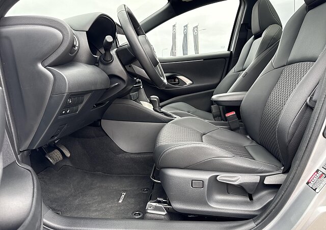 Mazda 2 - Kolor Stormy Silver, zdjęcie 6