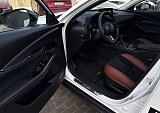 Mazda CX-30 - Kolor Snowflake White Pearl, zdjęcie 5