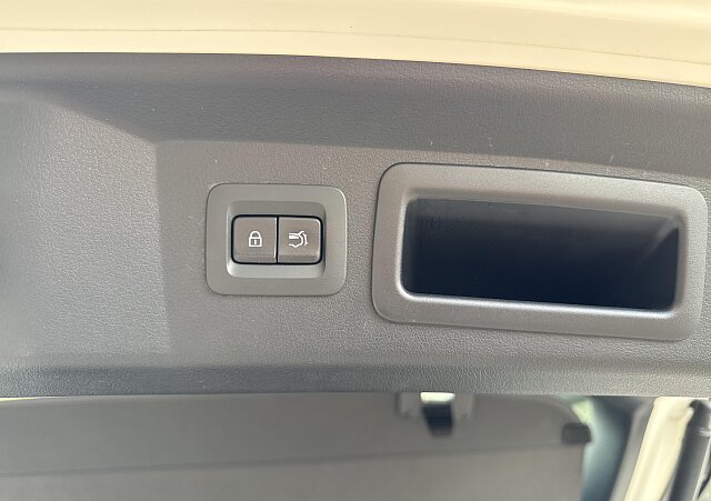 Mazda CX-60 - Kolor Rhodium White, zdjęcie 22