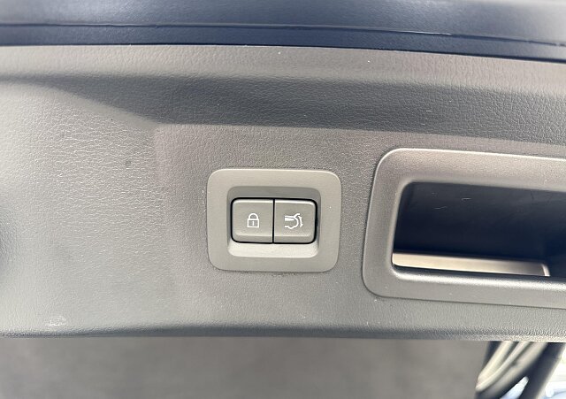 Mazda CX-60 - Kolor Deep Crystal Blue, zdjęcie 23