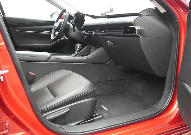 Mazda 3 - Kolor Soul Red Crystal, zdjęcie 18