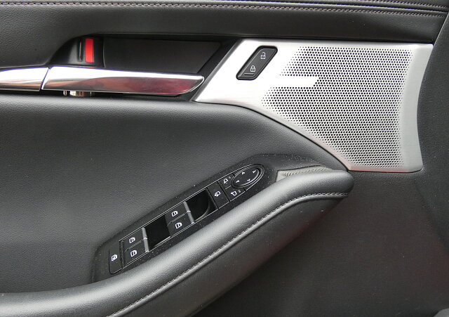 Mazda 3 - Kolor Soul Red Crystal, zdjęcie 12