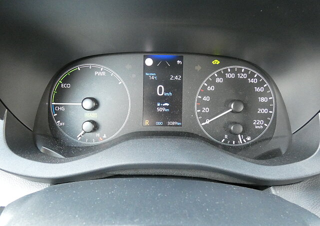 Mazda 2 Hybrid - Kolor Stormy Silver, zdjęcie 14