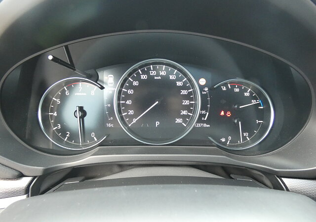 Mazda CX-5 - Kolor Snowflake White Pearl, zdjęcie 9