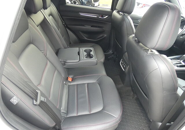Mazda CX-5 - Kolor Snowflake White Pearl, zdjęcie 12