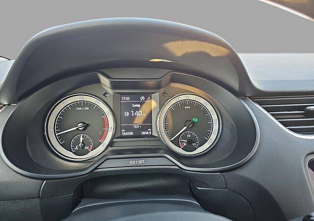 Skoda Octavia - Kolor Inny kolor, zdjęcie 13