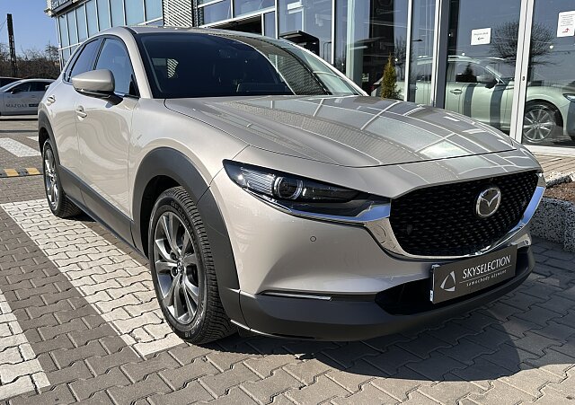 Mazda CX-30 - Kolor Platinum Quartz, zdjęcie 3