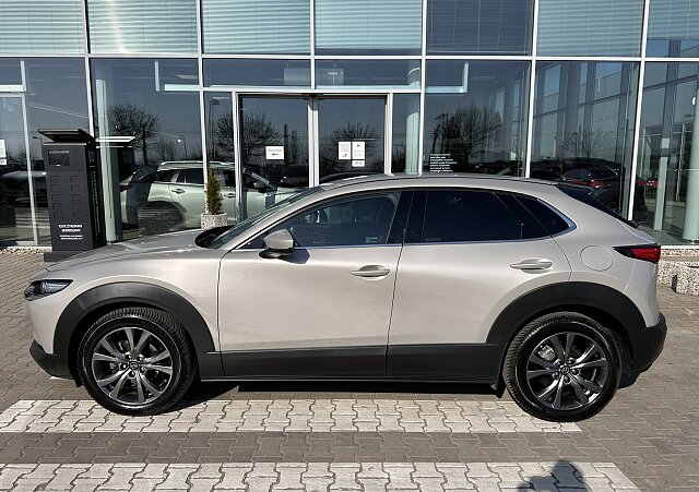 Mazda CX-30 - Kolor Platinum Quartz, zdjęcie 4