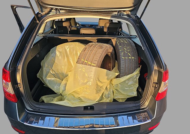 Skoda Octavia - Kolor Inny kolor, zdjęcie 16