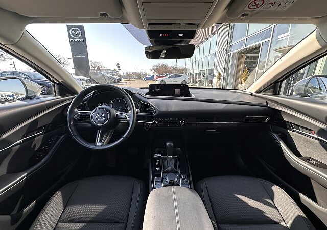 Mazda CX-30 - Kolor Platinum Quartz, zdjęcie 10