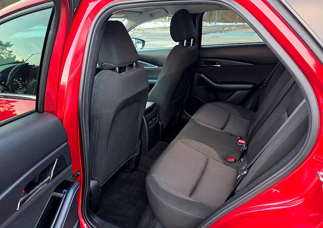 Mazda CX-30 - Kolor Soul Red Crystal, zdjęcie 5