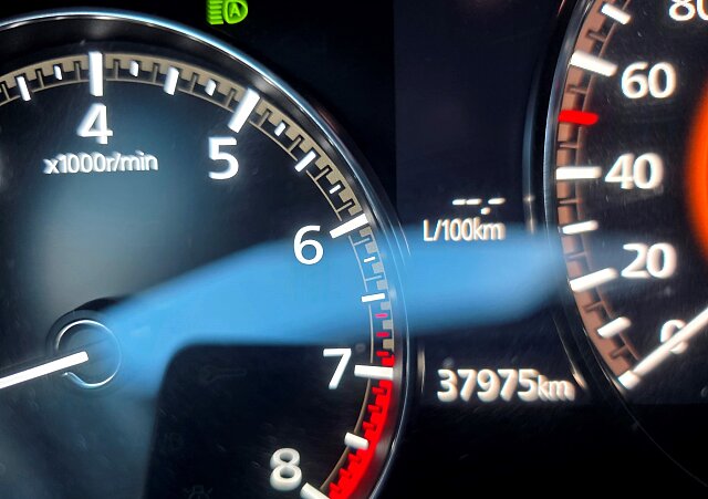 Mazda CX-30 - Kolor Soul Red Crystal, zdjęcie 7