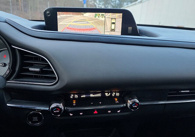 Mazda CX-30 - Kolor Soul Red Crystal, zdjęcie 10