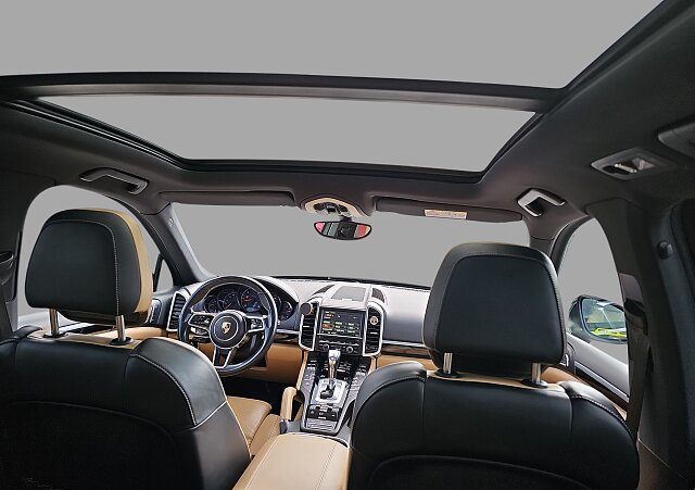 Porsche Cayenne - Kolor Czarny, zdjęcie 10