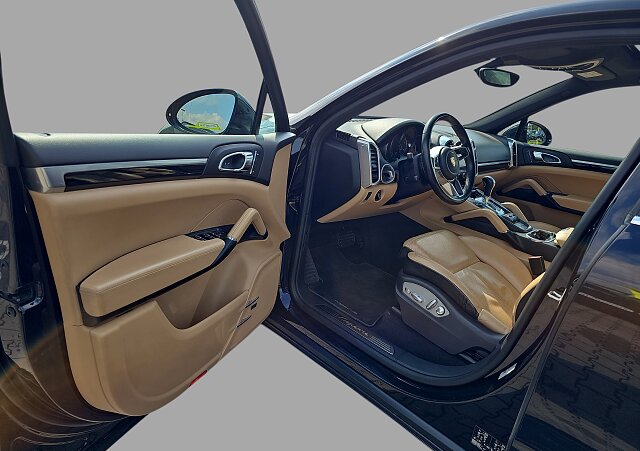 Porsche Cayenne - Kolor Czarny, zdjęcie 12