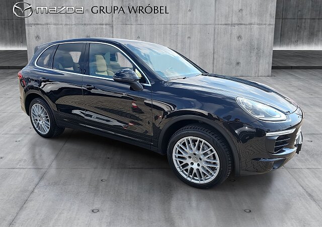 Porsche Cayenne - Kolor Czarny, zdjęcie 3