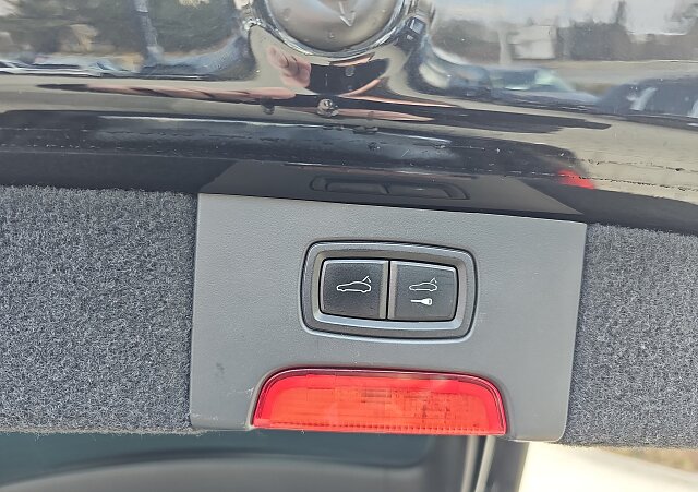 Porsche Cayenne - Kolor Czarny, zdjęcie 15