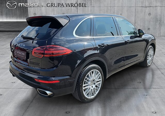 Porsche Cayenne - Kolor Czarny, zdjęcie 5