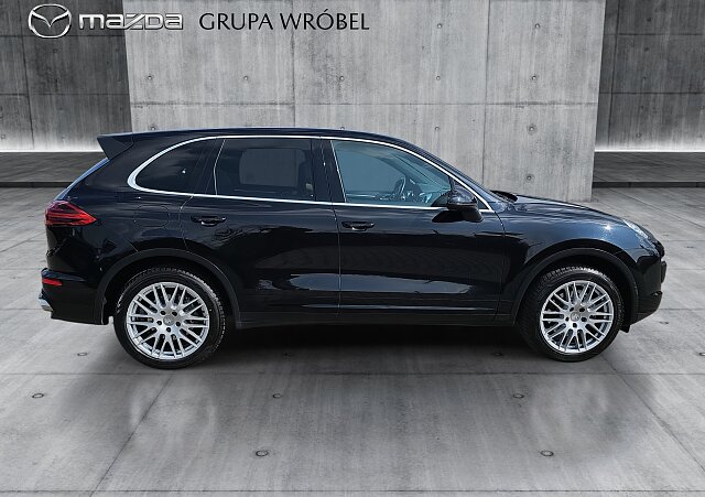 Porsche Cayenne - Kolor Czarny, zdjęcie 4