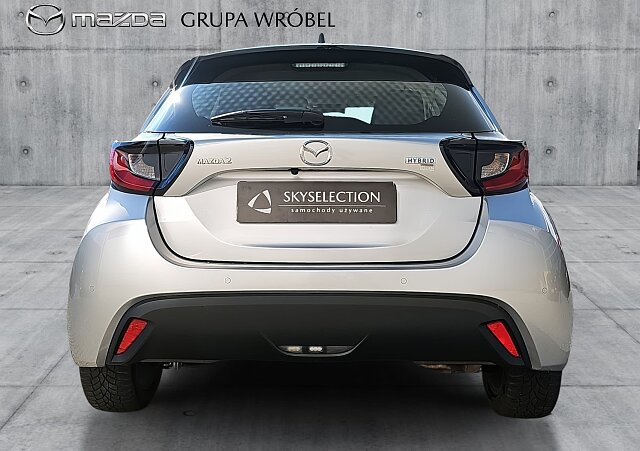 Mazda 2 Hybrid - Kolor Stormy Silver, zdjęcie 6