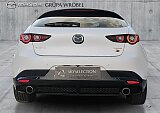 Mazda 3 - Kolor Snowflake White Pearl, zdjęcie 6