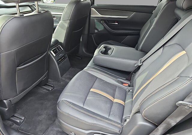 Mazda CX-80 - Kolor Artisan Red, zdjęcie 15