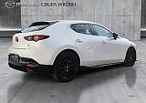 Mazda 3 - Kolor Snowflake White Pearl, zdjęcie 5