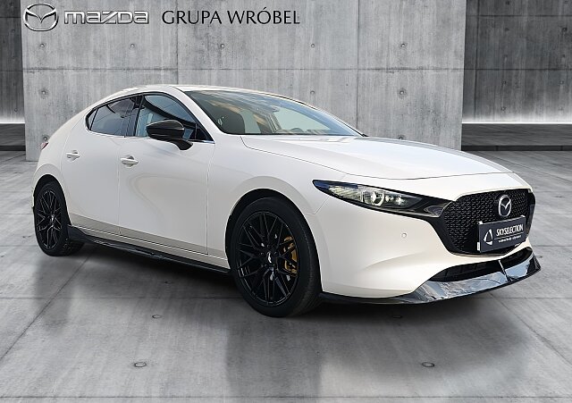 Mazda 3 - Kolor Snowflake White Pearl, zdjęcie 3
