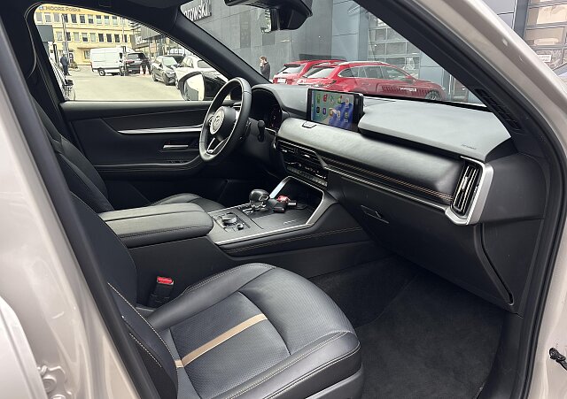 Mazda CX-60 - Kolor Platinum Quartz, zdjęcie 24