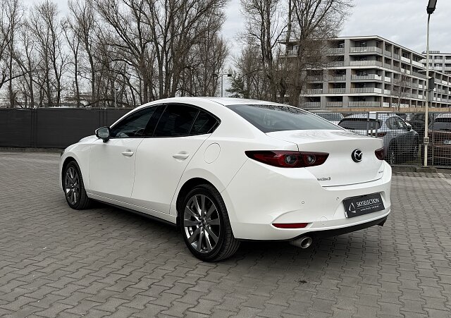Mazda 3 - Kolor Biały, zdjęcie 8