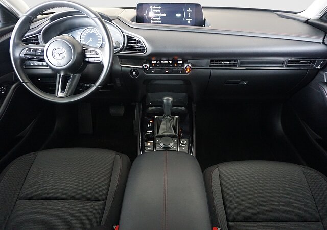 Mazda CX-30 - Kolor Snowflake White Pearl, zdjęcie 8