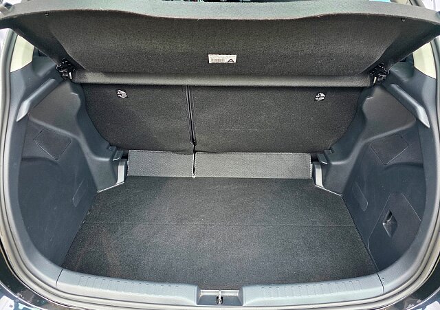 Mazda 2 - Kolor Opera Black, zdjęcie 24