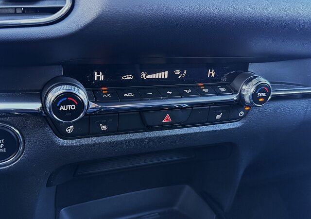 Mazda CX-30 - Kolor Machine Gray, zdjęcie 11