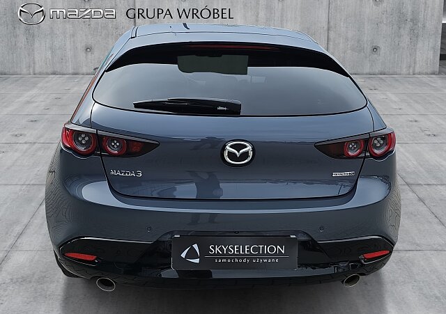 Mazda 3 - Kolor Polymetal Gray, zdjęcie 6