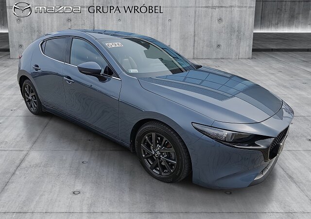 Mazda 3 - Kolor Polymetal Gray, zdjęcie 3
