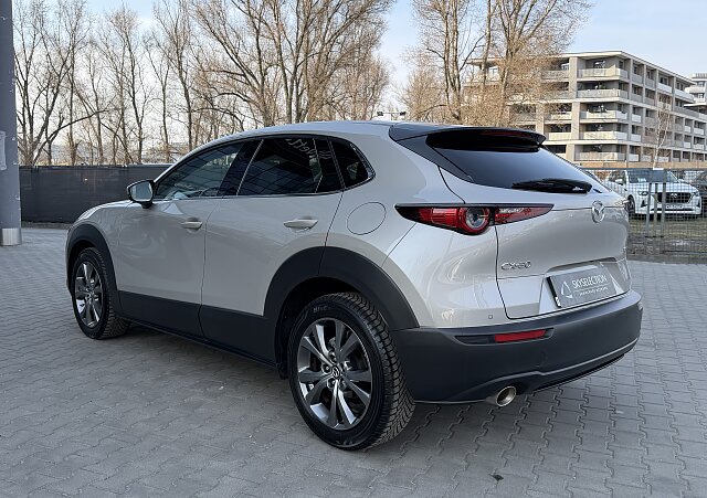 Mazda CX-30 - Kolor Platinum Quartz, zdjęcie 5