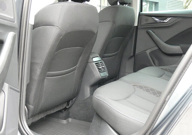 Skoda Scala - Kolor Szary, zdjęcie 9