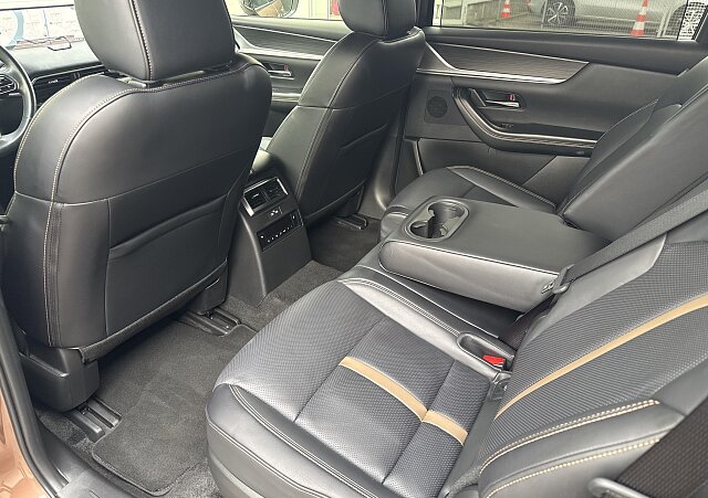 Mazda CX-80 - Kolor Melting Copper, zdjęcie 20