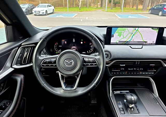 Mazda CX-80 - Kolor Artisan Red, zdjęcie 9