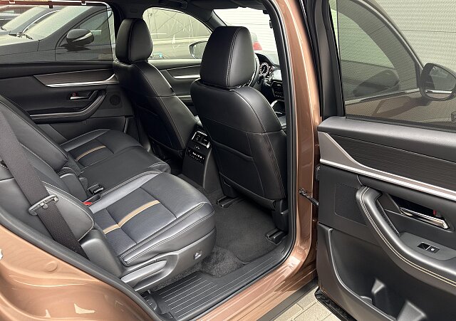 Mazda CX-80 - Kolor Melting Copper, zdjęcie 23