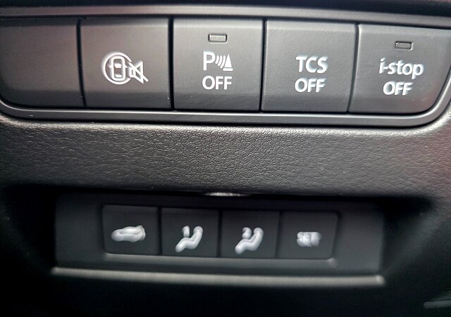 Mazda CX-80 - Kolor Artisan Red, zdjęcie 16