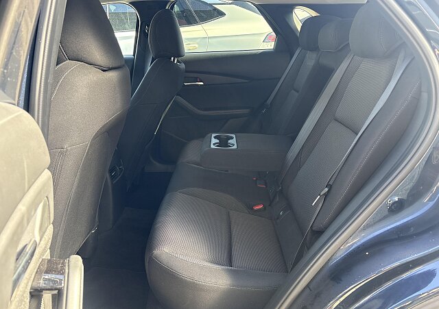 Mazda CX-30 - Kolor Deep Crystal Blue, zdjęcie 8