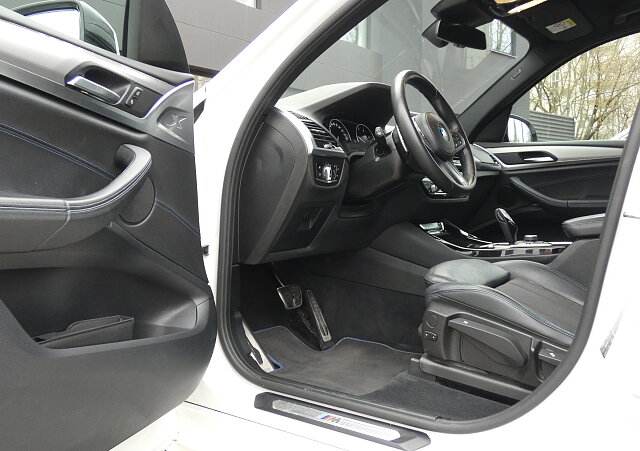 BMW X3 - Kolor Biały, zdjęcie 9