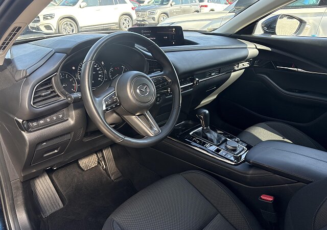 Mazda CX-30 - Kolor Deep Crystal Blue, zdjęcie 18