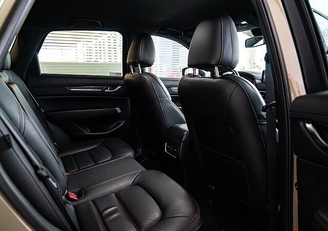 Mazda CX-5 - Kolor Zircon Sand Metalic, zdjęcie 11