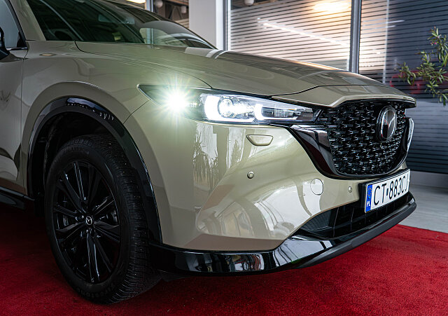 Mazda CX-5 - Kolor Zircon Sand Metalic, zdjęcie 4