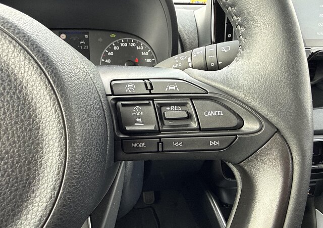 Mazda 2 - Kolor Lead Grey, zdjęcie 16